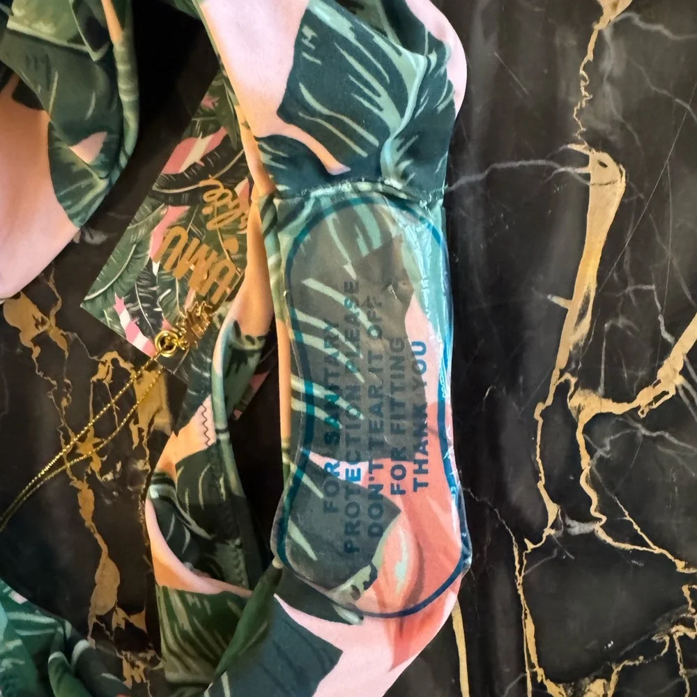 MUMU Barbie Tropical Leaf Print Bikini Bottom NWT 2018 Mattel Cheeky - Picture 7 of 9